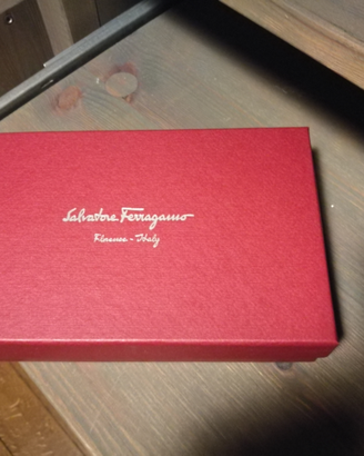 SALVATORE FERRAGAMO portafoglio c/credito nuovo