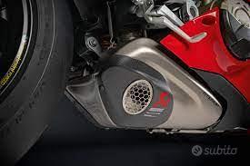 AKRAPOVIC OMOLOGATO PER DUCATI STREETFIGHTER V4