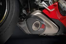 AKRAPOVIC OMOLOGATO PER DUCATI STREETFIGHTER V4