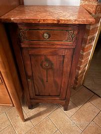 Coppia di comodini vintage Art Déco anni '20