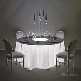 Tavolo per catering luminosi