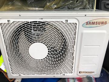Aria condizionata Samsung dual split