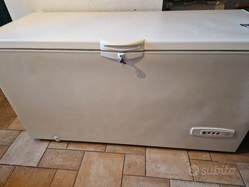 Congelatore a pozzetto Whirpool