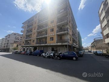 Locale commerciale a Messina
