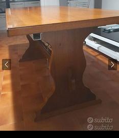 Tavolo in legno