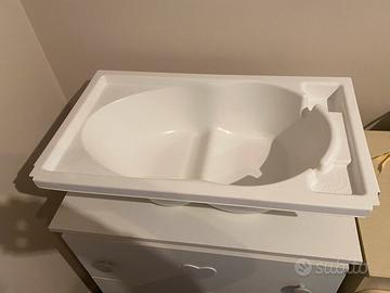 Lettino e fasciatoio Pali