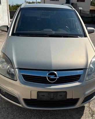 Ricambi usati Opel Zafira B 1.6 b/met Z16YNG