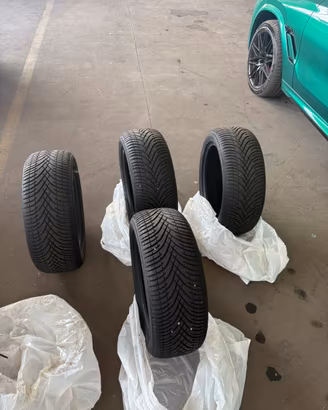 GOMME KRISALP 225/50 R18 INVERNALI