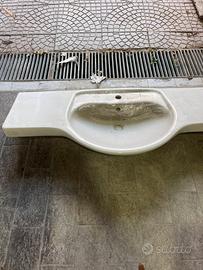 LAVABO