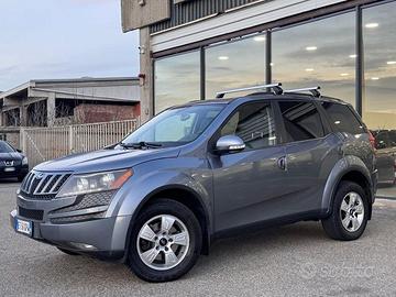 Mahindra XUV500 2.2 16V AWD W8