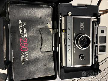 Polaroid Automatic 250
