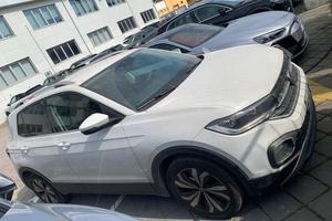 Volkswagen T-Cross 1.0 tsi Advanced 110cv dsg