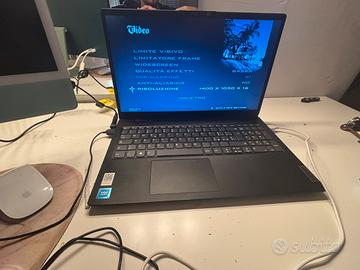 Lenovo V15