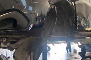 Peugeot 208 incidentata