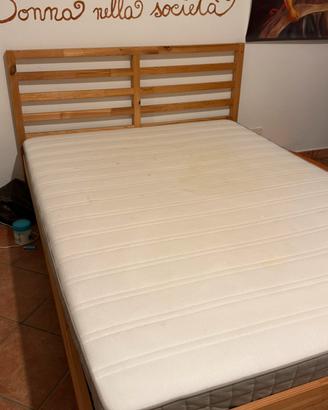 Letto a una piazza e mezza 140x190 ikea