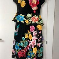 Costume di carnevale ispirato a frida