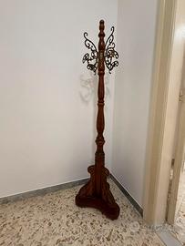 Appendiabiti da terra in legno intagliato 180cm