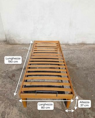 Letto singolo in legno con schienale rialzabile 