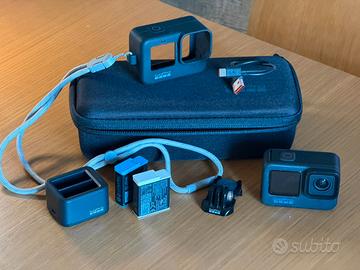 GoPro Hero 10 Black Edition + Accessori Originali