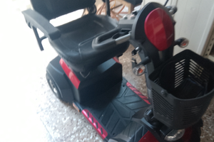 Scooter elettrico per disabili