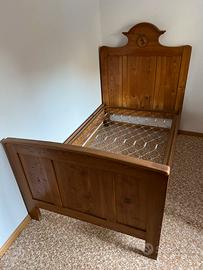 Letto una piazza e mezza stile tirolese