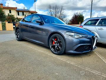alfa romeo giulia veloce 