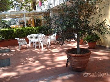 Trilocale con terrazzo a 100 metri dal mare