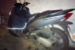 pcx 150 del 2015 grippato ma con gomme nuove