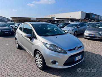 Ford Fiesta 1.2 82CV 3 porte Titanium