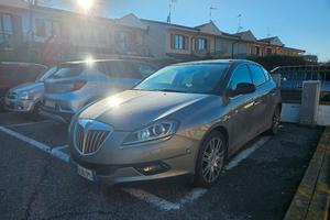 LANCIA Delta platinum 1.9 diesel 190 cv