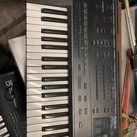 Roland PRO-E. Arranger vintage Roland