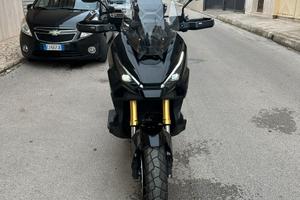 Honda X-ADV 750 2025