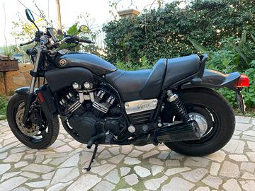 V MAX 1200 BLACK AMERICA