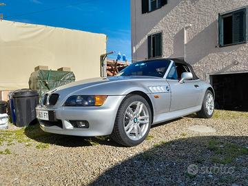 BMW Z3 Asi targa oro