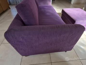 Divano 4 posti e pouf Poltrone Sofa
