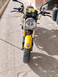 DUCATI MONSTER 600
