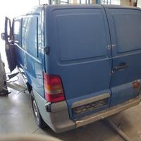 Porta posteriore sinistra MERCEDES-BENZ VITO 2000