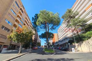 Box/Posto auto Roma [BOXCURBASTRO35VRG]