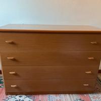 Cassettiera in legno