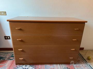 Cassettiera in legno