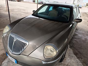 Lancia Thesis 2.4 JTD 20V aut. Executive