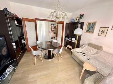 4 LOCALI A SESTRI LEVANTE