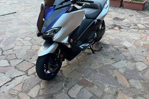 Yamaha T Max 530 - 2017