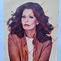 DUE FOTO DI SOPHIA LOREN AUTOGRAFATE (AVEDON)