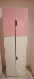 Armadio bianco e rosa Ikea