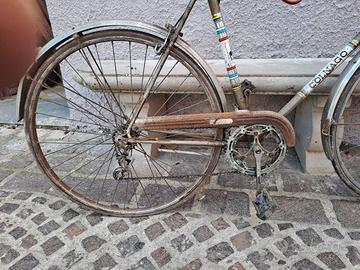 Bicicletta da corsa storica Colnago
