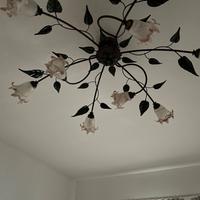 Due lampadari in ferro battuto