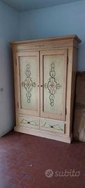 Armadio antico