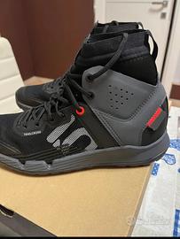 Adidas Trailcross Mid Pro nuove