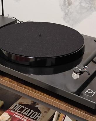 Giradischi Rega Planar 1 nero finitura lucida